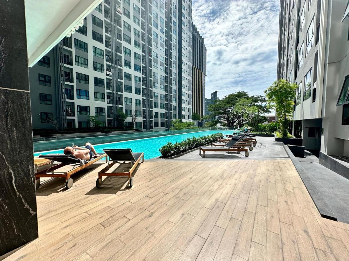 Best Location Condo With Swimming Pool, Gym, Sauna, Washing Mashine, Fast Internet In Central Of Pattaya Dış mekan fotoğraf